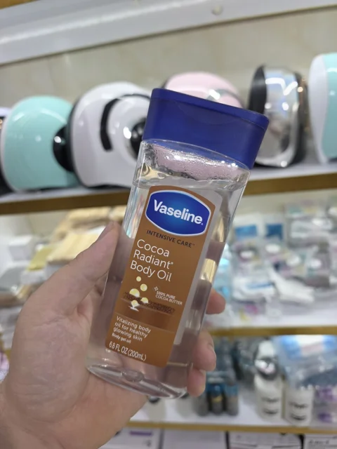روغن بدن وازلین Vaseline Intensive Care Cocoa Radiant حجم 200 میلی لیتر اصل